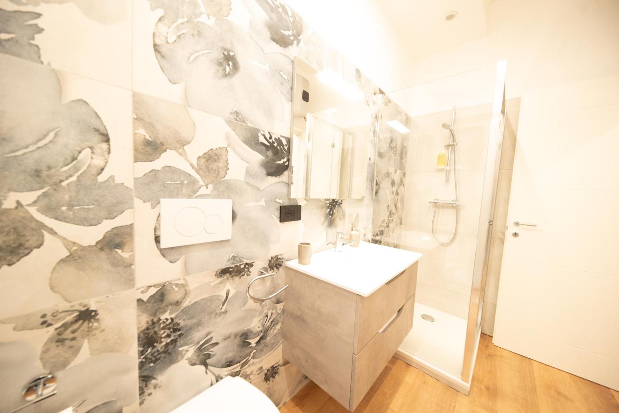 Giulia Apartments Genua Zewnętrze zdjęcie