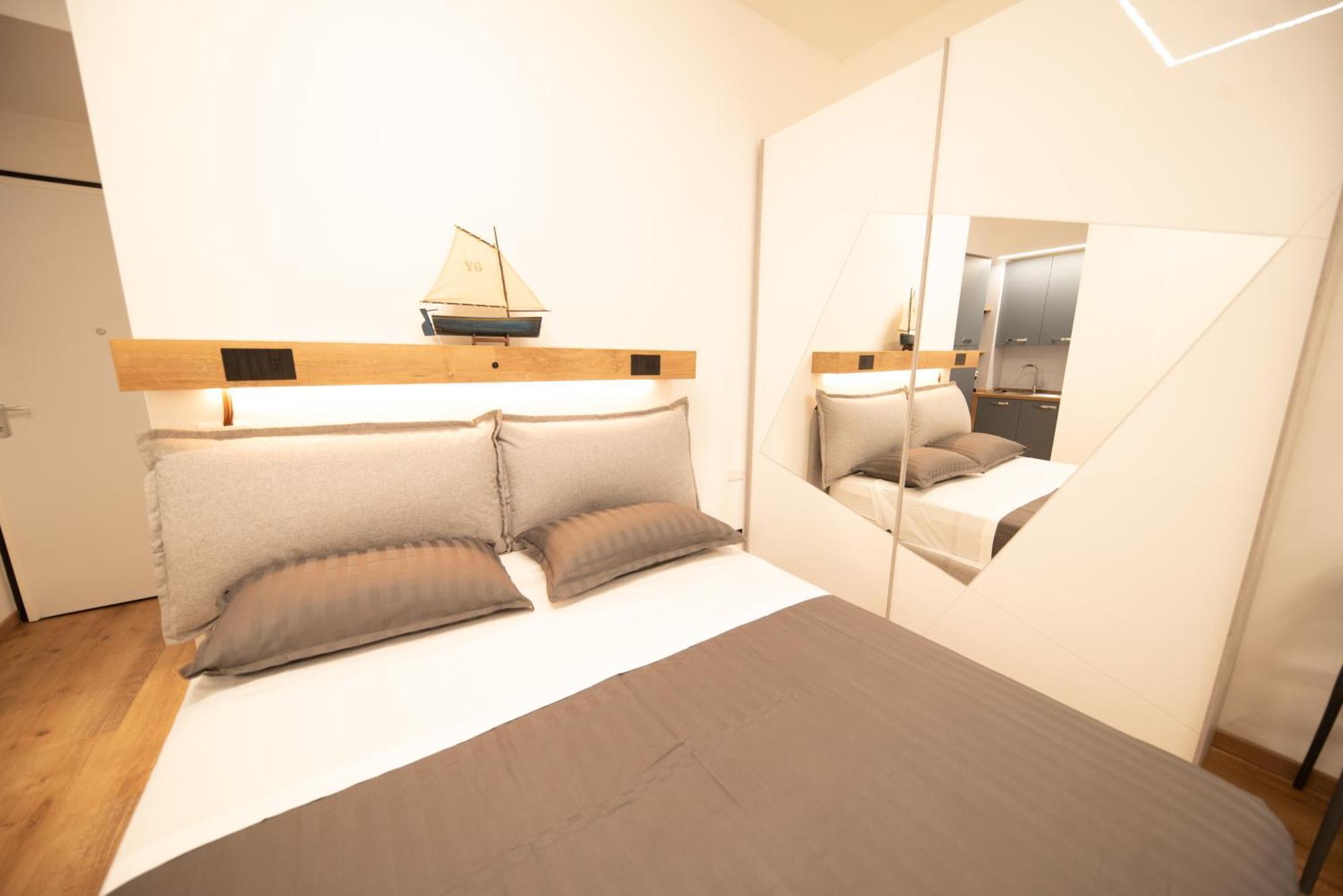 Giulia Apartments Genua Zewnętrze zdjęcie